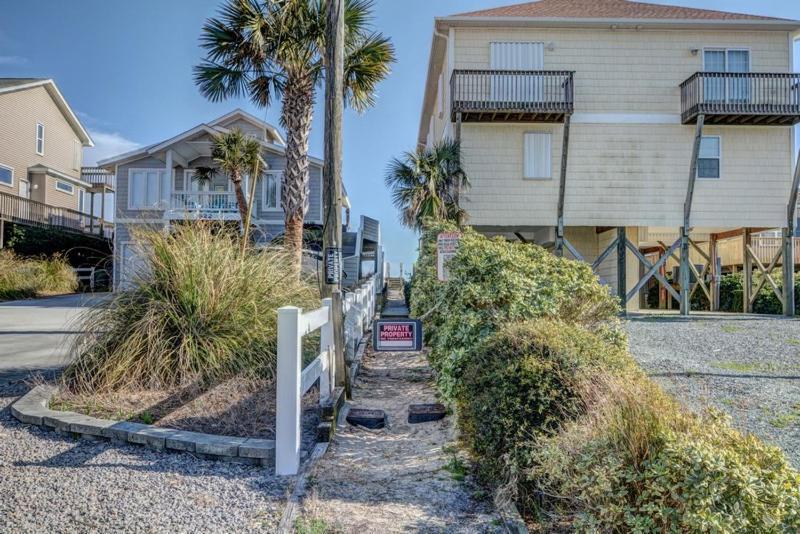 Sassy Seahorse Villa Surf City Exterior photo